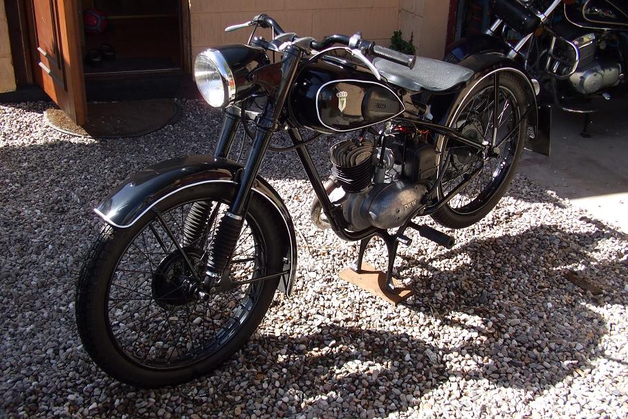 Image of dkw08c.jpg